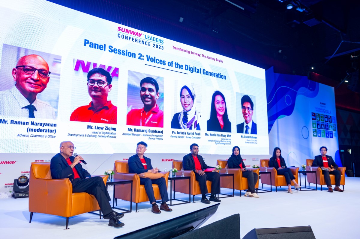 A panel discussion consisting of Sunway staff at Sunway Leaders Conference 2022