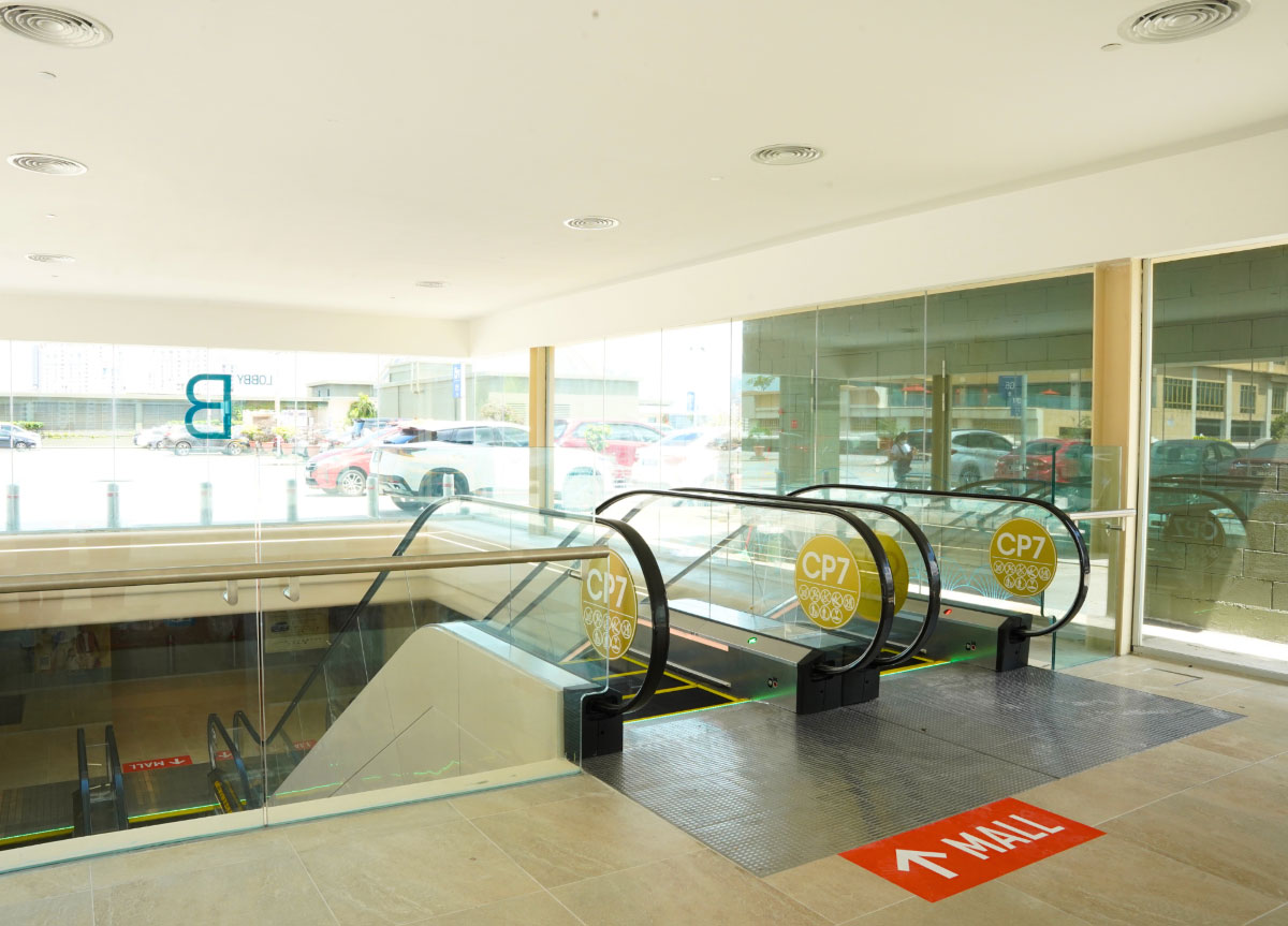 Wide shot of the mall’s new escalators